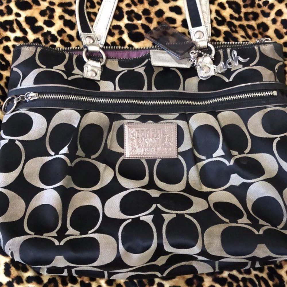 Coach Tote purse bag gray and black